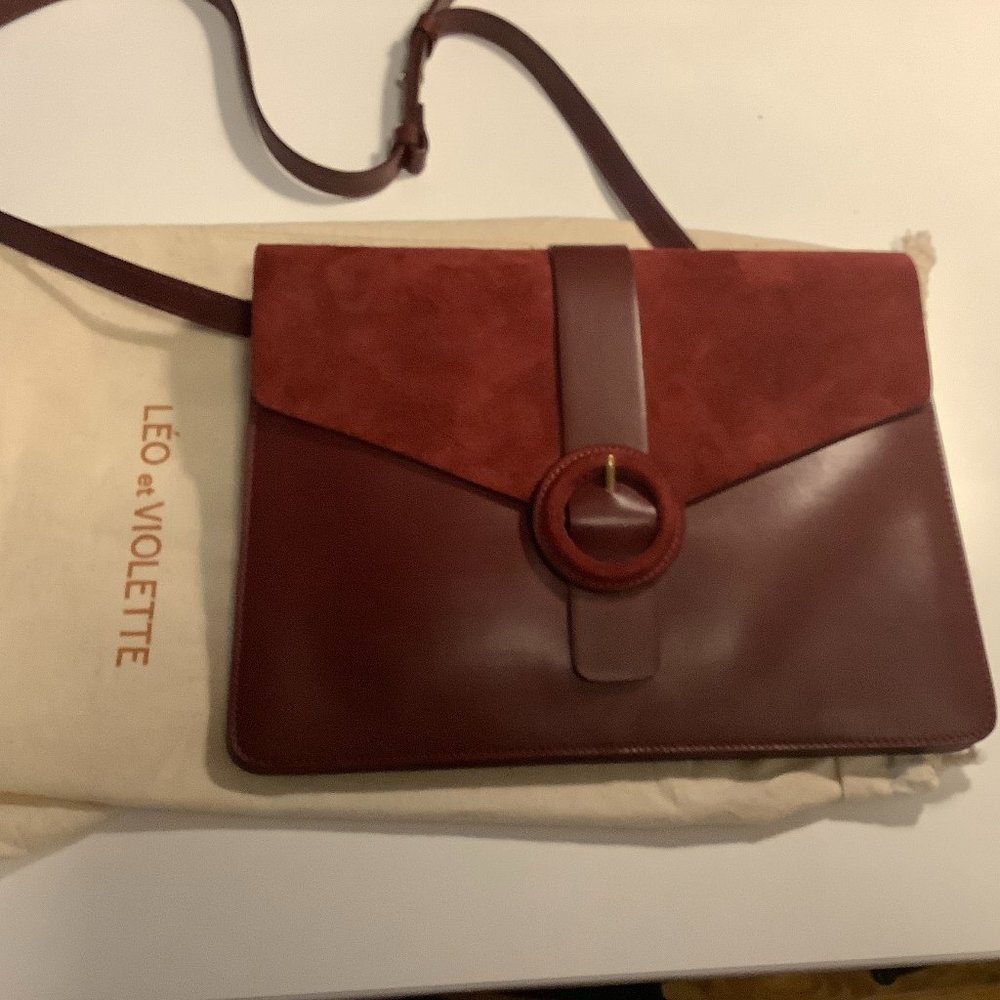 LEO ET VIOLETTE PARIS CROSSBODY ENVELOPE BAG